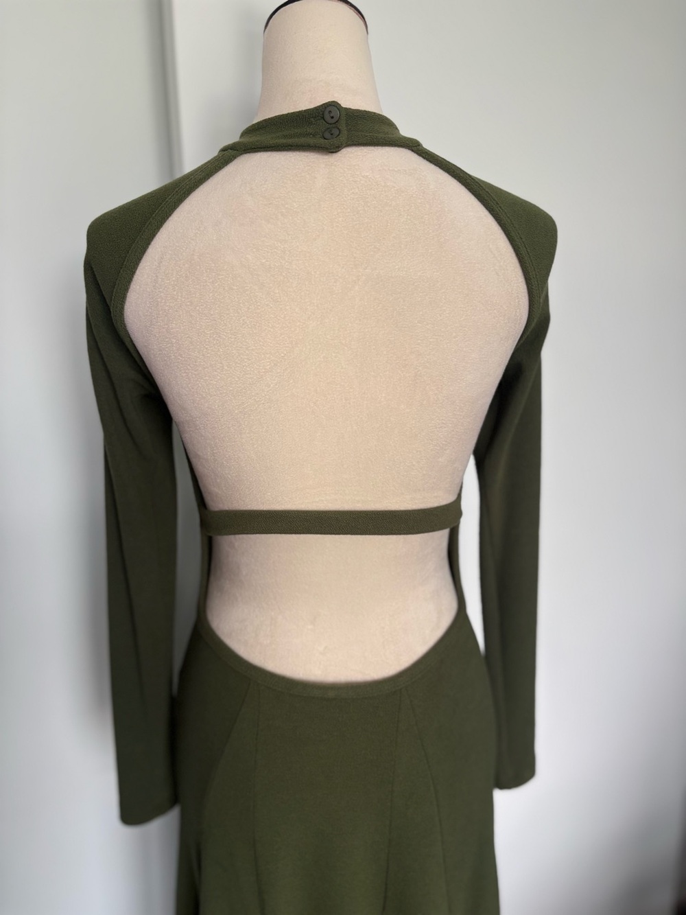 FARM Rio Open Back Midi Dress - Picture 7 of 15